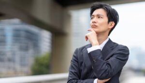 現状維持バイアスと仕事の関係は？ 動けない状態を変える考え方